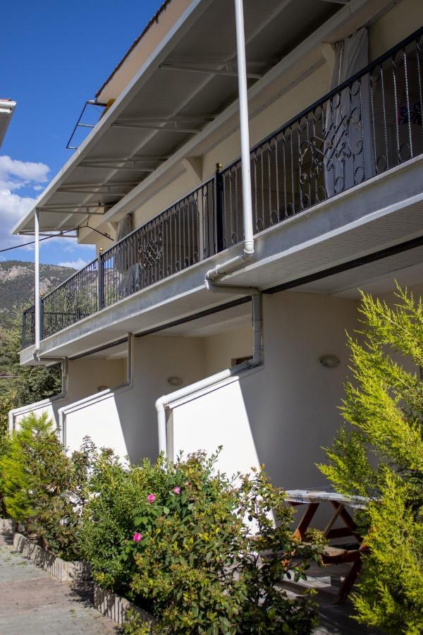 Guenes Apart Otel Pamukkale Zewnętrze zdjęcie